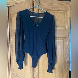 💫LAST CHANCE💫Lulu’s NWT Sheer Back Bodysuit